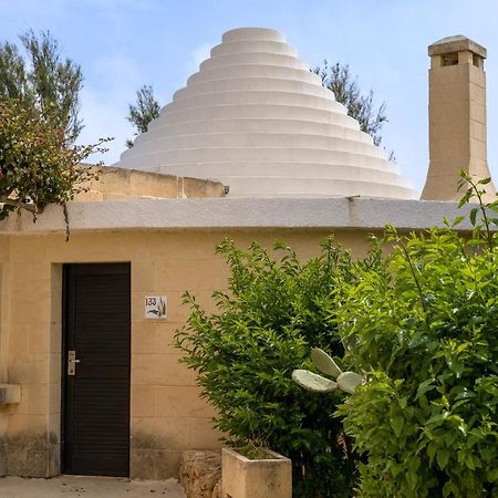 森可水疗中心酒店 萨奈特 外观 照片 A trullo in Alberobello