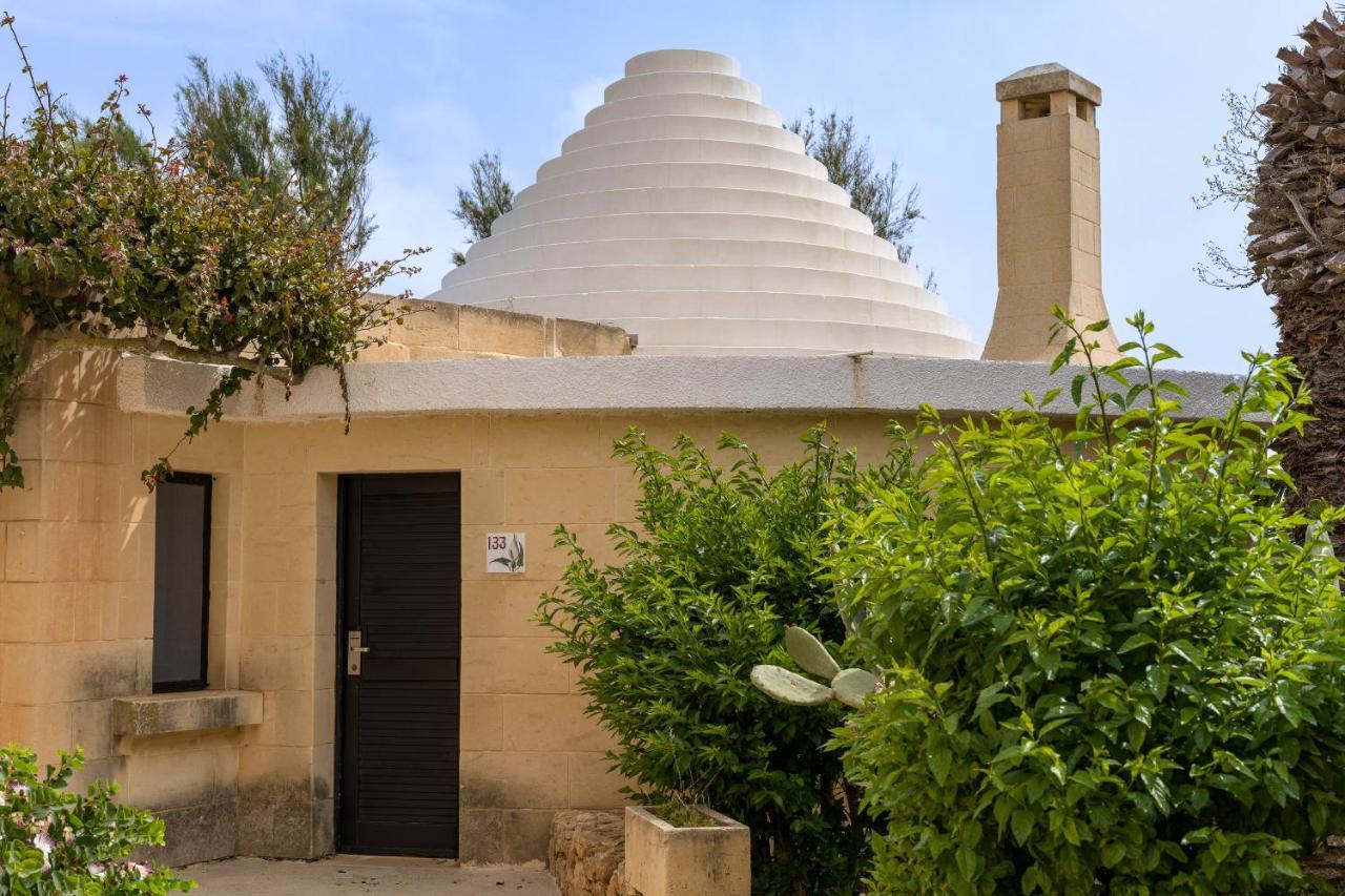 森可水疗中心酒店 萨奈特 外观 照片 A trullo in Alberobello