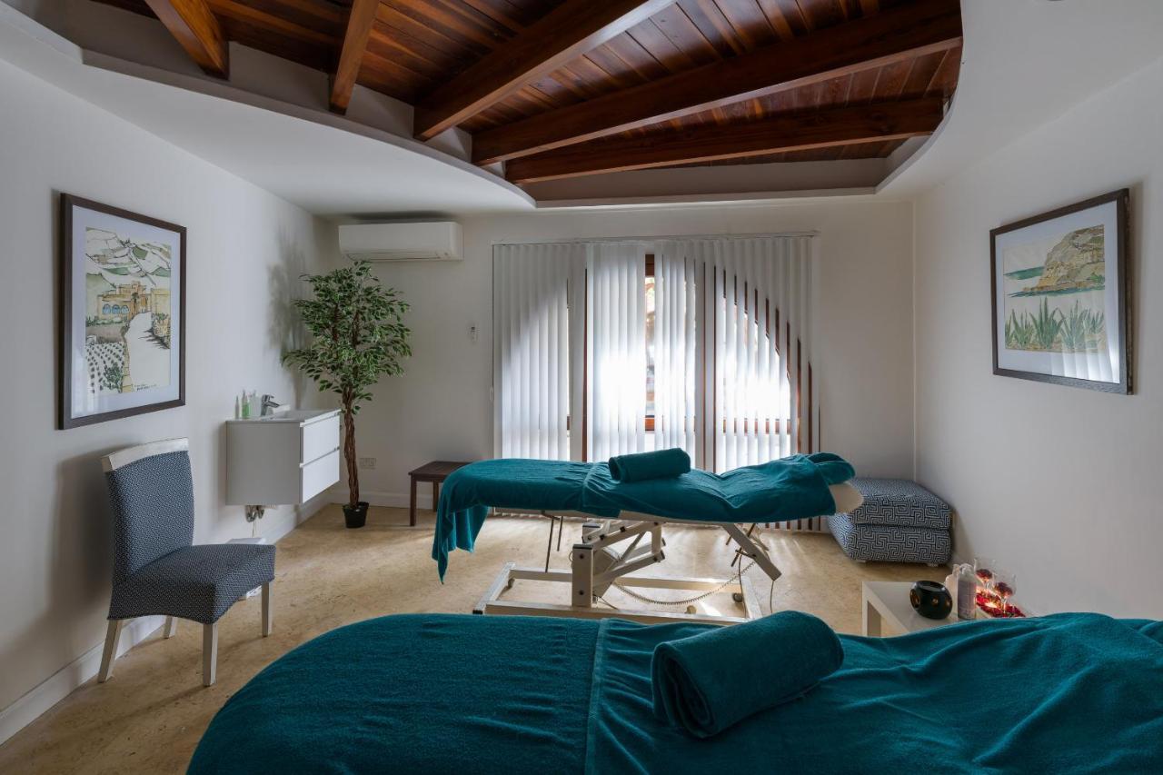 森可水疗中心酒店 萨奈特 外观 照片 A treatment room at the spa