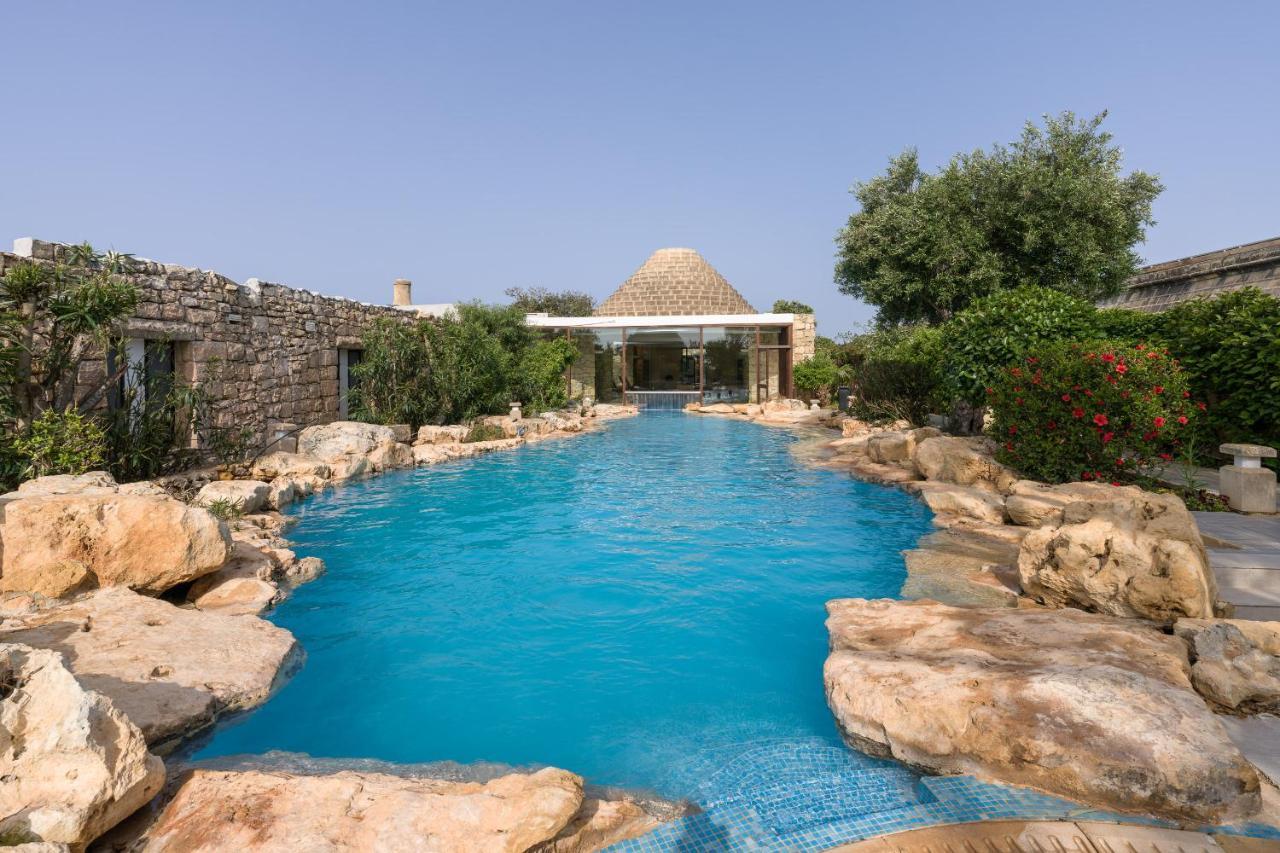 森可水疗中心酒店 萨奈特 外观 照片 The pool at the hotel