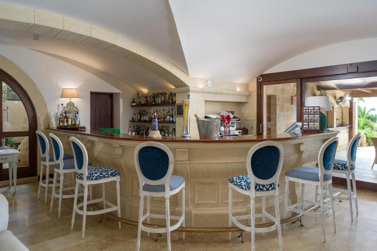 森可水疗中心酒店 萨奈特 外观 照片 The bar at the hotel